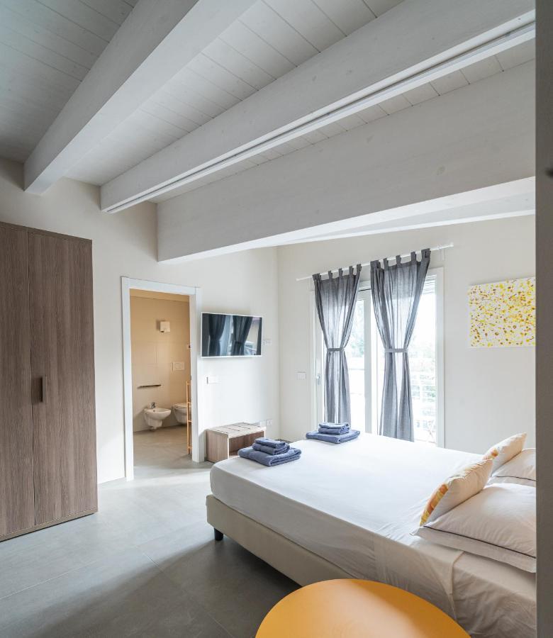 A Casa Di Sabina Hotel Desenzano del Garda Eksteriør billede